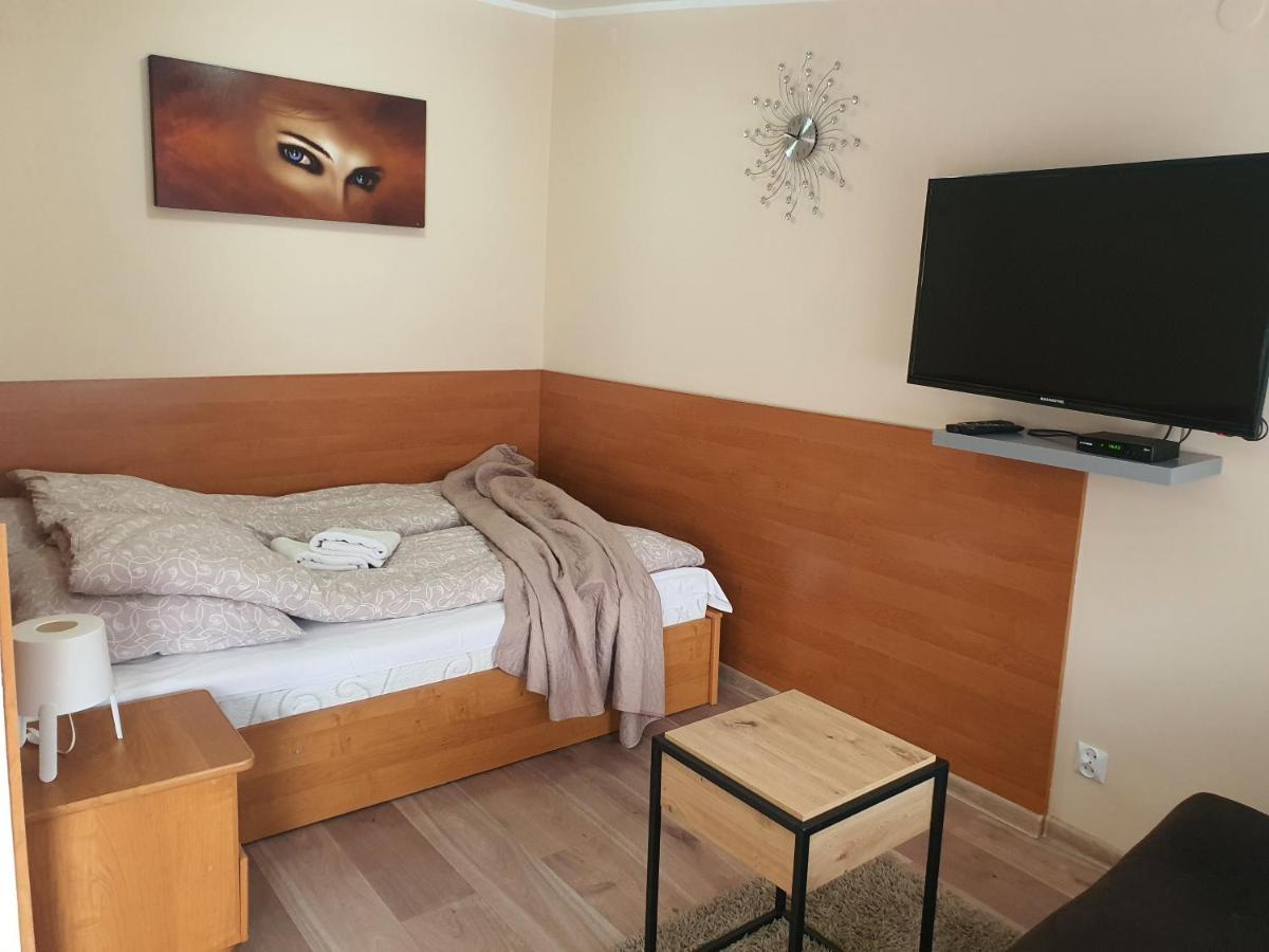 Aparthouse Apartamenty Centrum - In The City Center Near The Train Station Katowice Zewnętrze zdjęcie