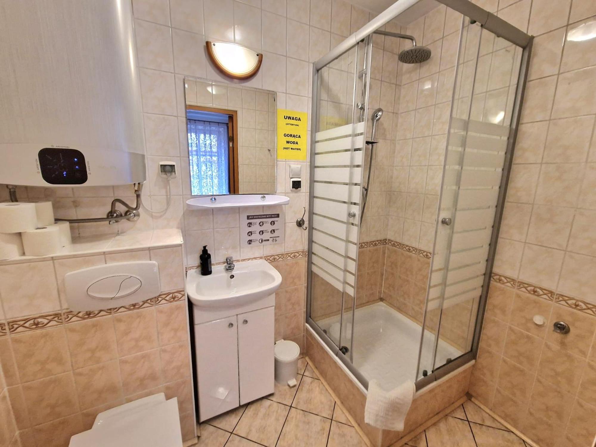 Aparthouse Apartamenty Centrum - In The City Center Near The Train Station Katowice Zewnętrze zdjęcie