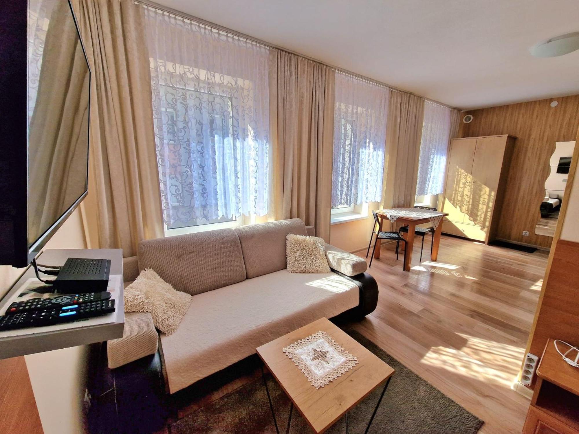 Aparthouse Apartamenty Centrum - In The City Center Near The Train Station Katowice Zewnętrze zdjęcie