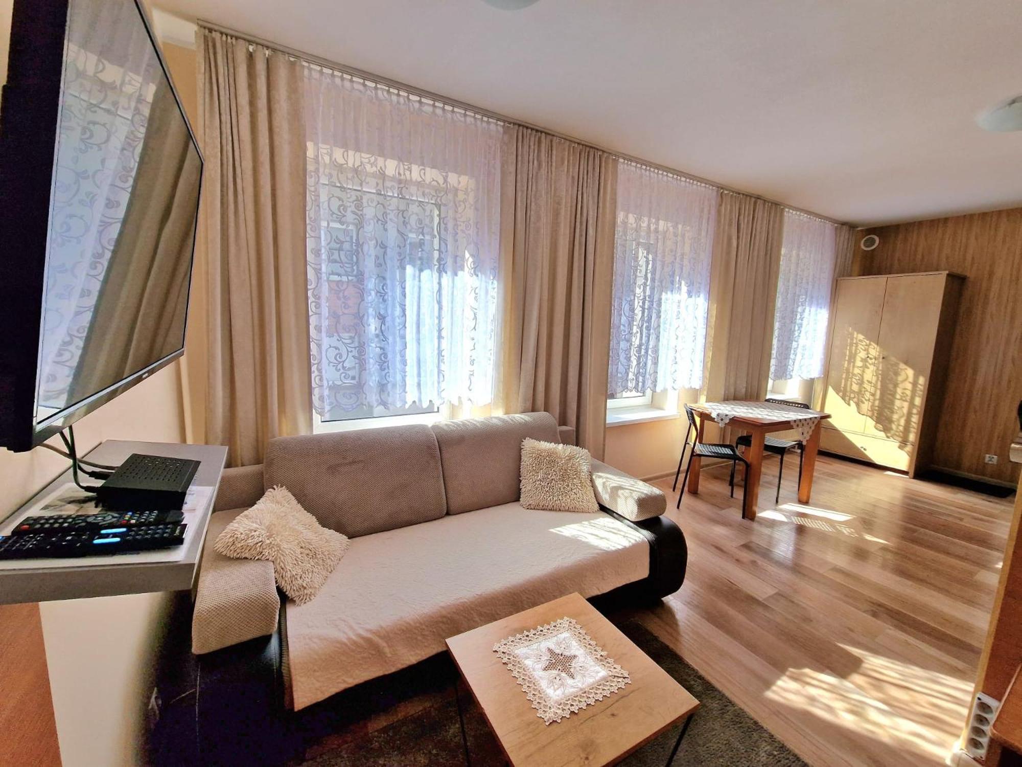 Aparthouse Apartamenty Centrum - In The City Center Near The Train Station Katowice Zewnętrze zdjęcie