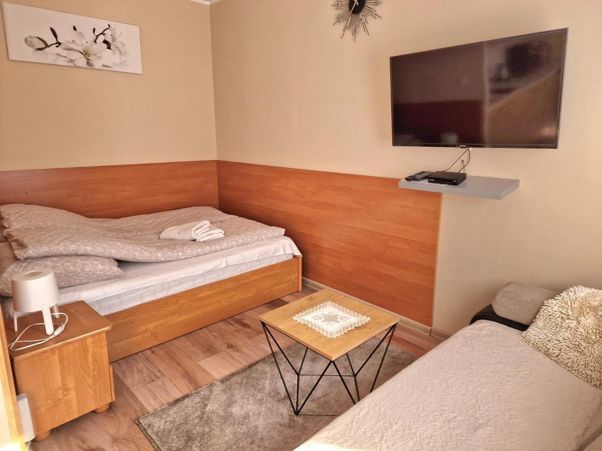 Aparthouse Apartamenty Centrum - In The City Center Near The Train Station Katowice Zewnętrze zdjęcie