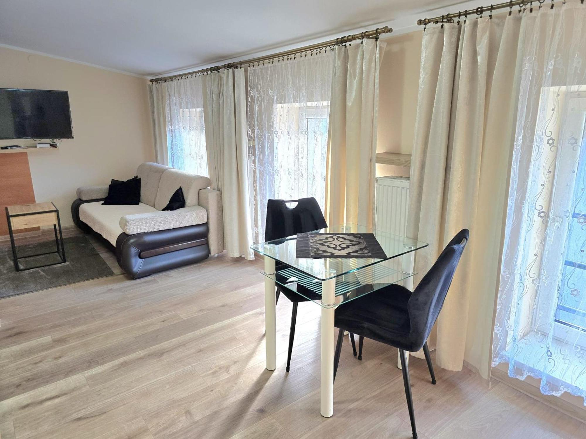 Aparthouse Apartamenty Centrum - In The City Center Near The Train Station Katowice Zewnętrze zdjęcie