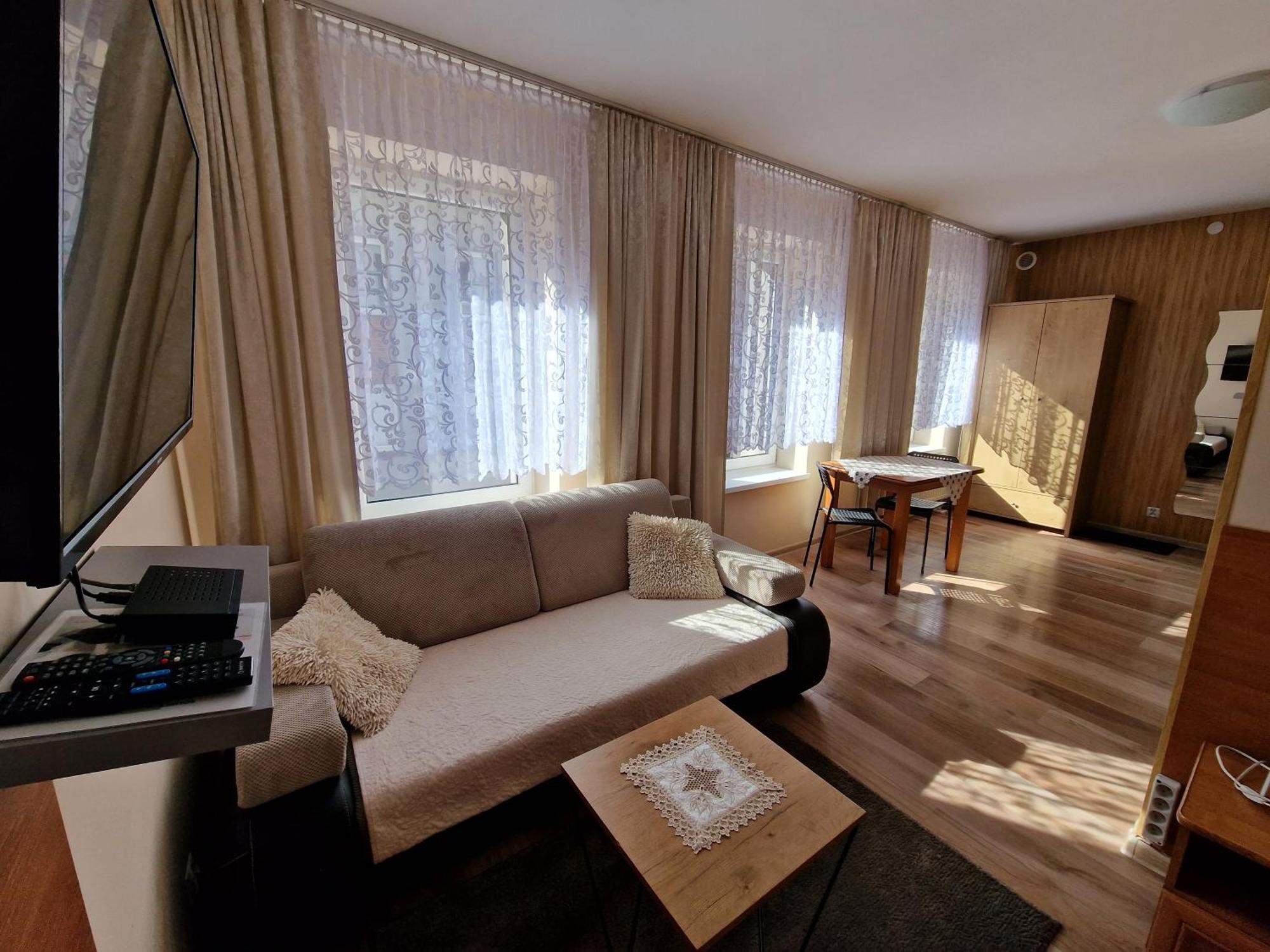 Aparthouse Apartamenty Centrum - In The City Center Near The Train Station Katowice Zewnętrze zdjęcie